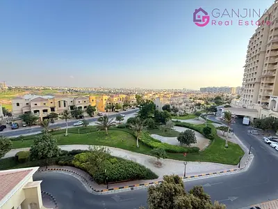 Elegant Furnished Studio with Stunning Views | 4 Cheques