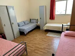 EXECUTIVE BED SPACE AVAILABLE FOR MALE