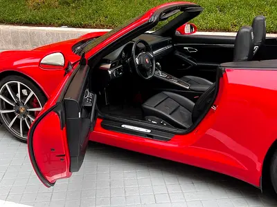 2013 Porsche 911 Carrera S | GCC Specs