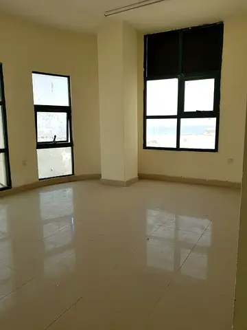 Faseel 3 bedroom apartment 3 toilet spacious huge unit