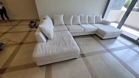 The one Kingston U shape Sofa Beige
