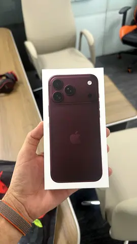 iPhone 18 Pro Max 512 GB TDRA  🇦🇪 ( Burgundy )