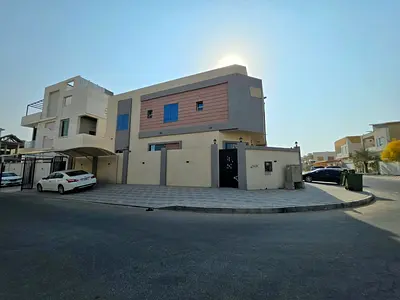 🏡 Villa for Rent in Al Yasmeen ✨ Corner villa with a large setback and prime location Villa Featu