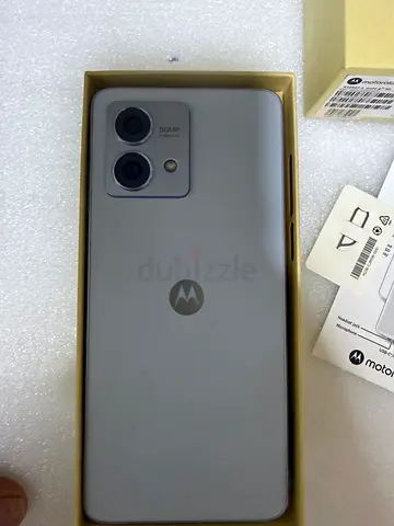 Motorola G84 5G smartphone in box - good condition