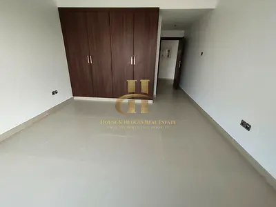High Floor | Well Maintained | Ready to Move