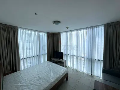 🏠 🔥 Luxury Master Room for Rent | Cluster V, JLT | Prime Location 🔥