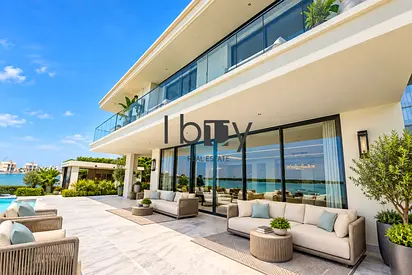 Hot Deal | Maid Room | Private Beach & Marsa