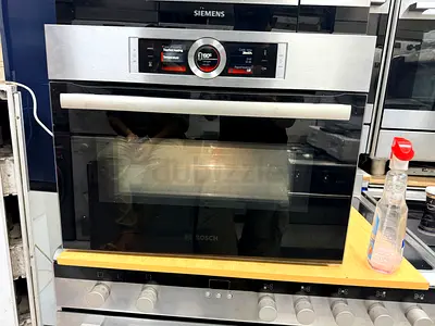 Bosch Built-In Series8 Compact Oven Microwave