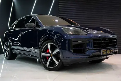صورة 3 لـ 2025 Porsche CAYENNE