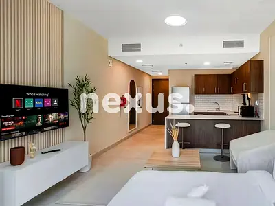 FULLY FURNISHED | TENANTED | POOL VIEW