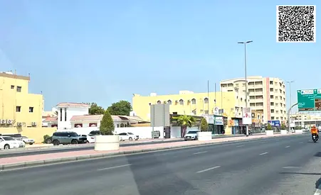 عقار متعدد الاستخدامات للإيجار | الروضة 3 | شارع الشيخ عمار الرئيسي