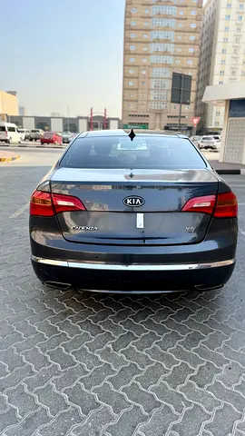 2011 KIA CADENZA — фото 2