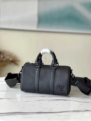 Lv side bag