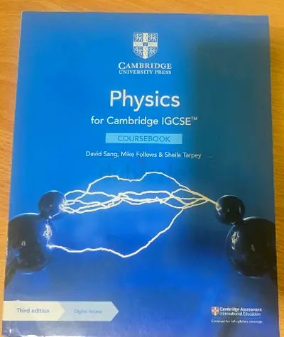 Cambridge IGCSE Physics Coursebook (Third Edition) - David Sang