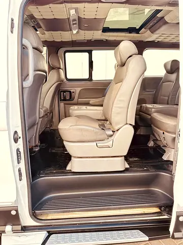 صورة 9 لـ 2008 Hyundai H1