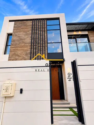 🏡 Corner 5 BHK Villa | 6 Washrooms | Prime Al Hoshi Location