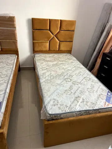 Hi available single bed with mattress brand new