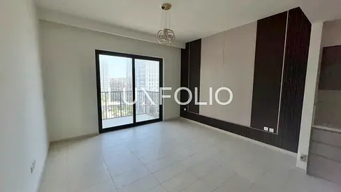 Prime Location | Lightly Upgraded | Middle Floor