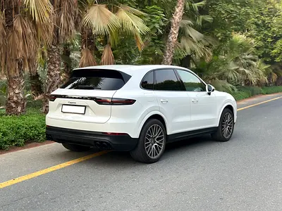 صورة 3 لـ 2022 Porsche CAYENNE