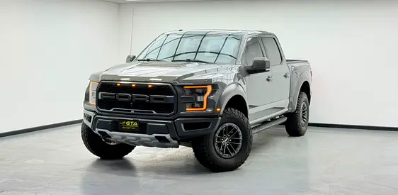 2020 Ford F150 Raptor, Warranty, Full Service History, Carbon Fiber Interior, Fully Loaded, GCC