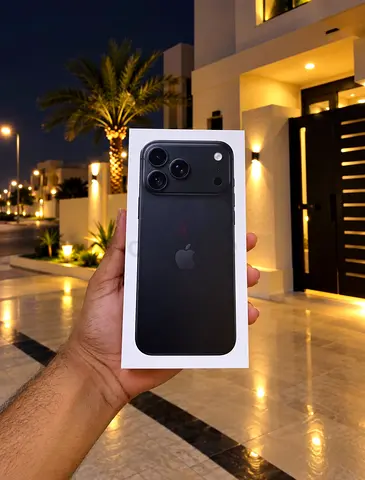 Iphone 18 pro max physical sim Black