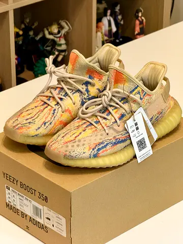 Yeezy Boost 350 V2 MX Oat – US 10 – USED