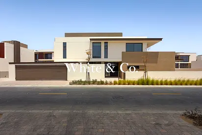 Landscaped | Internal Unit | Available Now