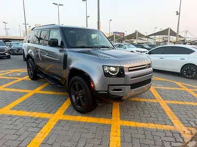 2023 Land Rover Defender 110 X-Dynamic SE P400