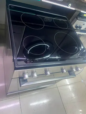 Siemens electric cooker 60cm good condition for sale