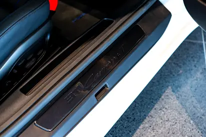 2025 Porsche 911 — миниатюра 18