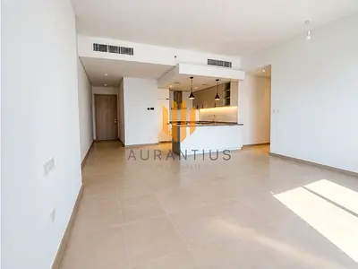 Corner 2BR | Park Views | Prime location