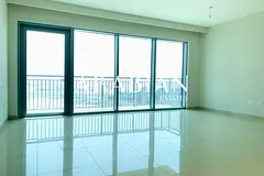 Well Maintained I Vacant I Closed Kitchen