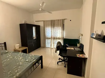 1 bedroom with attached bath for ladies or couple - family sharing Shabia 9 - Aed 2700 only .