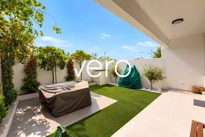4 Bed + Maid's | Vastu | Turn Key & Upgraded