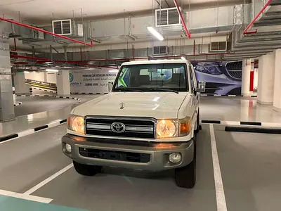 2010 Toyota LAND CRUISER 70 SERIES 照片 6