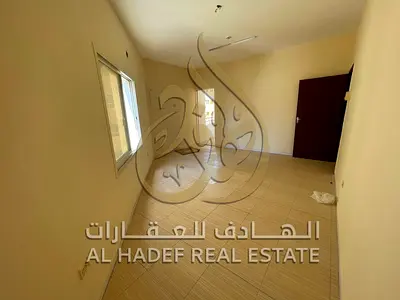 شقة عائلية مريحة في القاسمية – المحطة | غرفتان وصالة + بلكونة | 30,000 درهم | 4 أو 6 دفعات | تأمين شيك مؤجل