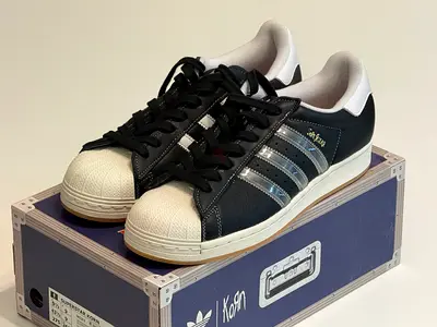 Adidas x Korn Superstar – US 9.5 NEW