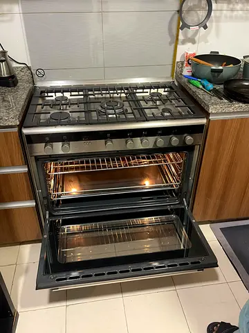 Siemens gas cooker 5 Burner Latest Model