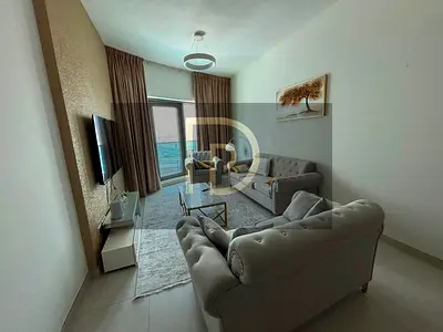 Spacious Apartment | Canal View | Vacant.