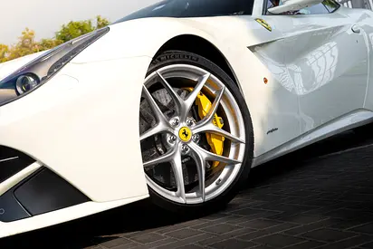 2014 Ferrari F12 BERLINETTA — фото 8