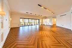 Renovated | Popular A Type | 3328 SqFt | Park Views