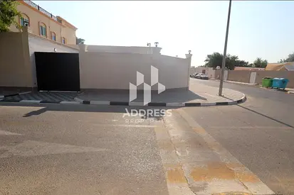 فيلا فاخرة زاوية | المنصورة | 5,086 قدم²