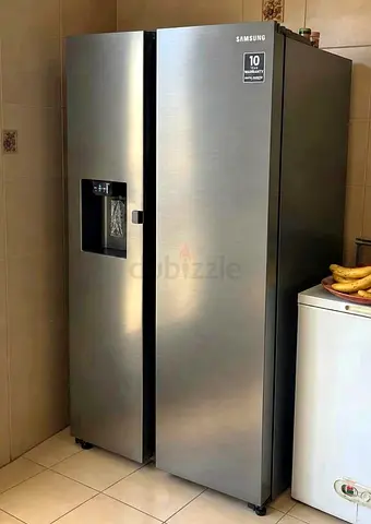 Samsung Side-by-Side Refrigerator with Water Dispenser - Stainless Steel