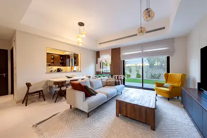 Exclusive | Single Row | Vastu Compliant