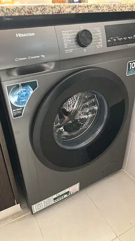 Hisense front load washing machine - 7kg, good condition