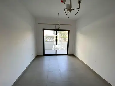 Spacious Unfurnished Studio,Excellent Amenities,ready to move