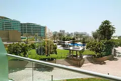 Spacious 1 Bedroom + Storage | Great Community |