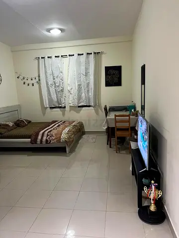 Fully furnished master room for rent couple / lady.