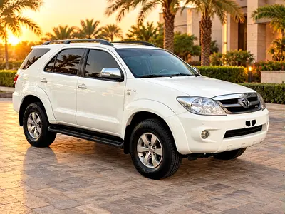 Toyota Fortuner VXR 2008 GCC Specs