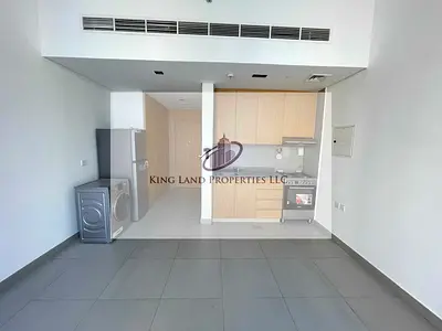 A studio is available for rent in Al mamsha